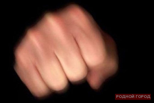 Под Волгоградом сотрудник наркоконтроля жестоко избил двоих мужчин