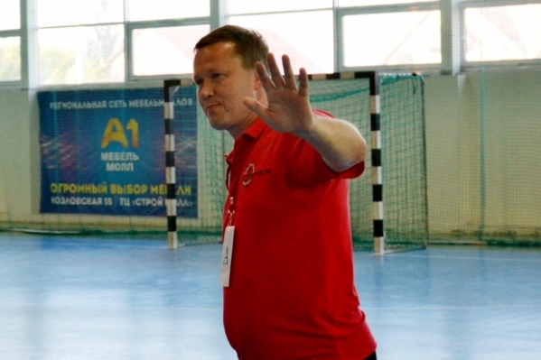 Главный тренер «Каустика» подал в отставку