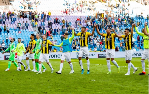 «Витесс» волгоградца Слуцкого вырвал победу у «АЗ»