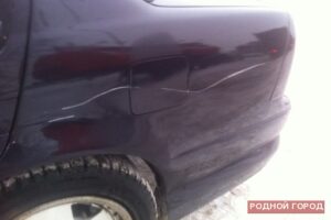 Пьяная волгоградка расцарапала ключами дорогую иномарку