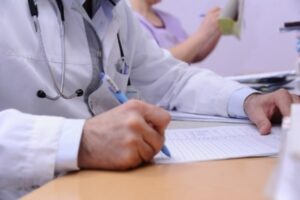 Волгоградцам объяснили, как снизить риск отравления ботулотоксином