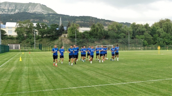 Волгоградский «Ротор» сможет заявлять новичков