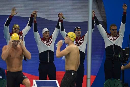 Сборную России по плаванию освистали перед заплывом на ОИ-2016