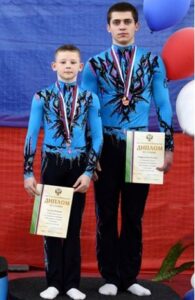 Волгоградские акробаты стали бронзовыми призерами первенства России