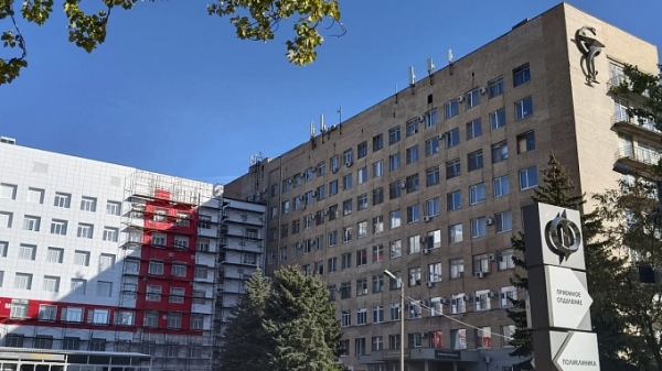 В больнице имени Фишера под Волгоградом сделают ремонт 9-этажного корпуса