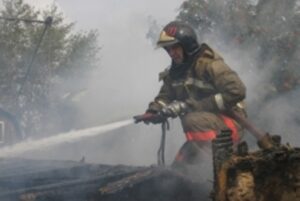 Под Волгоградом горела иномарка BMW