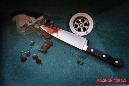 Волгоградец ударил мужа сестры ножом при попытке примирения супругов