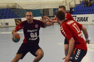 «Каустик» уступил в гостях «Сунгулю» из Снежинска