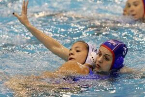 Российские ватерполистки проиграли гречанкам