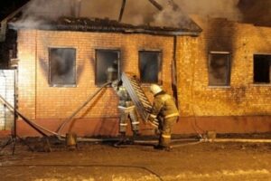 78-летняя пенсионерка пострадала при пожаре в частном доме в Волгограде