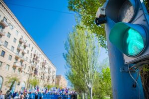 В центре Волгограда водитель «Форда» на зебре сбил 82-летнего пенсионера
