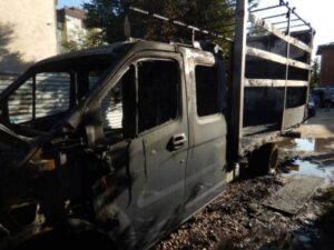 Полиция ищет очевидцев поджога «Газели» на севере Волгограда
