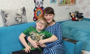 «Солнечный» волжанин рисует и собирает пазлы