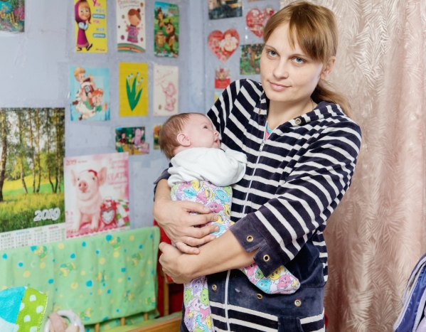 Волгоградка, похоронившая мужа сразу после рождения четвертого ребенка:  «Мне как будто оторвали руки»