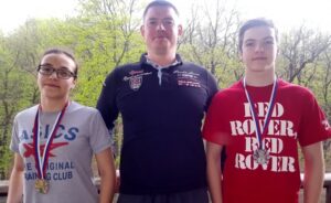 Волгоградские борцы на поясах привезли четыре медали из Саратова