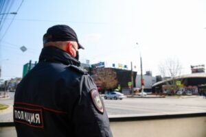 В Волгограде мужчина с инвалидностью обругал полицейского