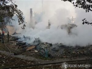 Под Волгоградом сгорел дом престарелых: погибших и пострадавших нет