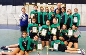 Юные волгоградские гандболистки взяли «бронзу» первенства страны