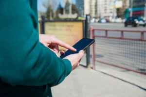 В Волгограде осудили мужчин, отнимавших телефоны у подростков