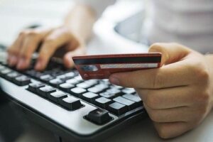 Волжанин обманул жителя Ленинградской области на 18 тысяч рублей