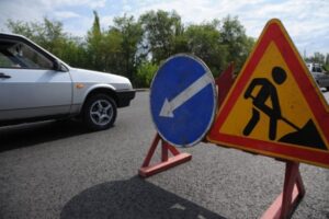 В трех районах Волгограда начали обустраивать квартальные проезды