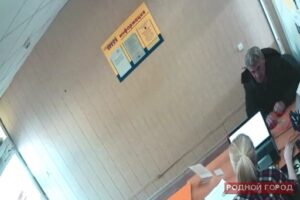 ВИЧ-инфицированный со шприцом ограбил офис микрозаймов в Волгограде