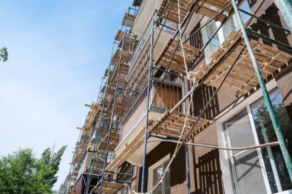 Три дома в Волгограде признали подлежащими сносу