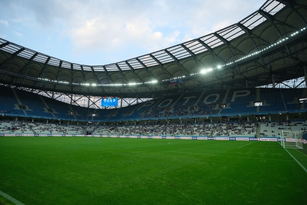 В Волгоград приехал комментатор Василий Уткин, назвавший его «городом гопников»