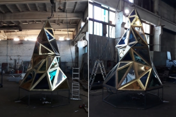 В центре Волгограда 30 ноября установят техно-елку