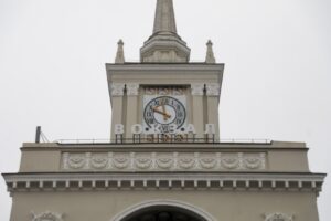 Волгоградский суд прекратил дело о смене часового пояса