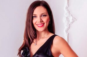 Самой красивой женой России может стать волгоградка