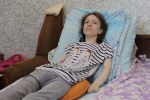Волгоградке с весом 27 кг нужна помощь