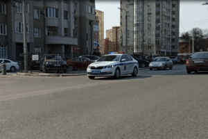 На улицах еще встречаются люди: полиция проводит рейды в Волгограде