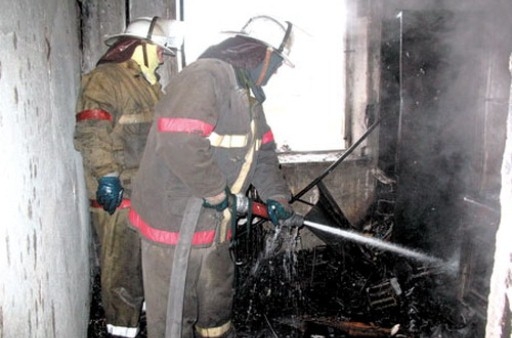 В Камышине 44-летняя женщина пострадала из-за пожара в квартире