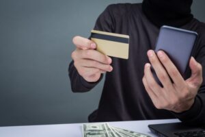 Неработающий волжанин отдал лжеброкерам более 1 миллиона рублей