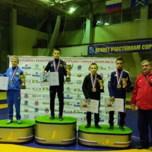Юные волгоградские борцы взяли 4 медали на турнире в Подольске