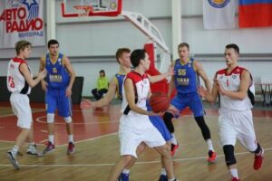 Волгоградские баскетболисты-дублёры дважды уступили соперникам из Подмосковья
