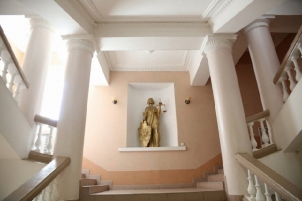 В Волгограде студента лишили прав после оставления места ДТП