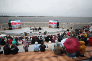 В Волгограде проходят съемки «Играй, гармонь!» в честь Дня Победы