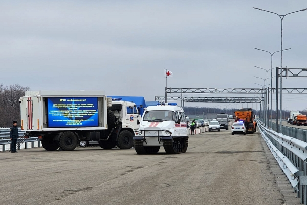 Под Волгоградом в ходе учений спасли из «снежного плена» 300 машин