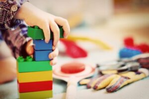 Болеющие дети в саду – кто виноват и что делать: советы родителям