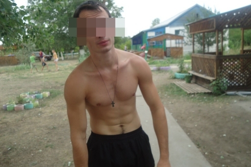 На юге Волгограда подростки обокрали двоих мужчин