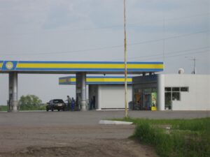В Волгограде задержали похитителя бензина на белом «Мерседесе»