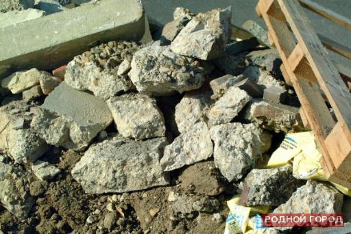 На 13-летнего волгоградца обрушилось здание администрации