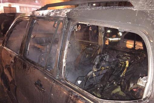 На севере Волгограда неизвестные ночью сожгли внедорожник