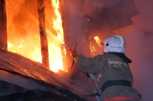 Один человек пострадал и восемь эвакуированы из-за пожара в Волгограде