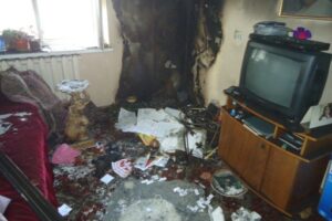 При пожаре на юге Волгограда пострадал 49-летний мужчина