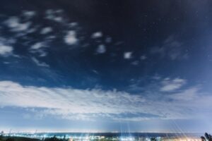 Революция в карьере и дома: чего ждать знакам зодиака 14 августа