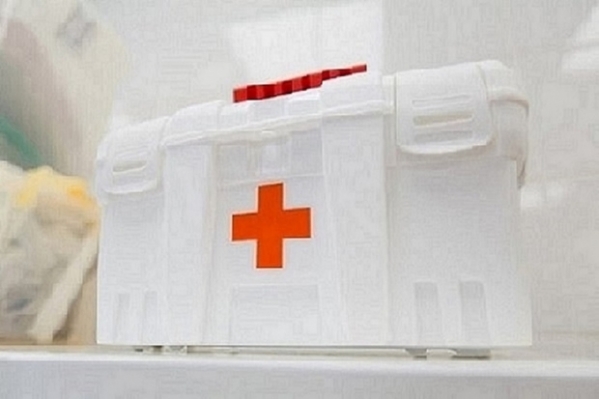 Волгоградские врачи спасли женщину, упавшую с пятого этажа