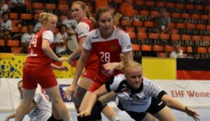 Юношеская сборная России по гандболу вышла в основной раунд чемпионата Европы